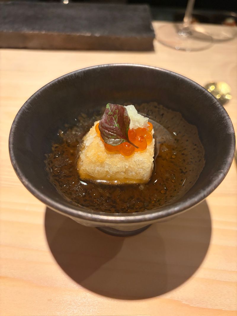 Shari That Holds The Night