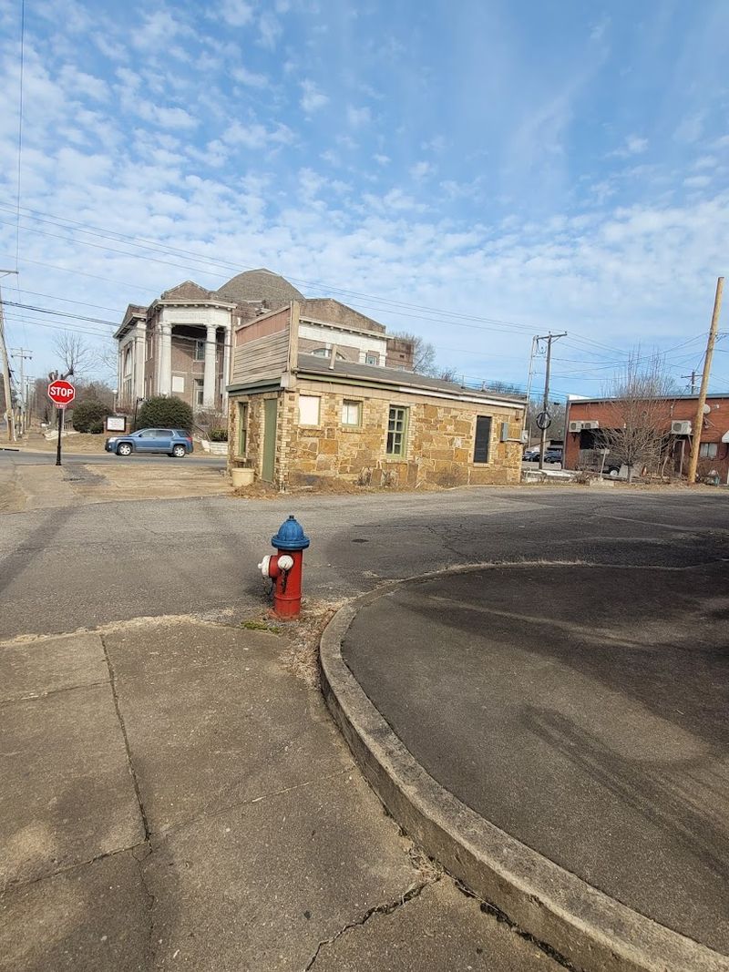 Family Run Farms Offering U Pick Experiences And Roadside Stands