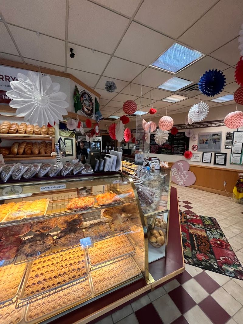 A Sweet Farewell From Parma's Finest Bakery