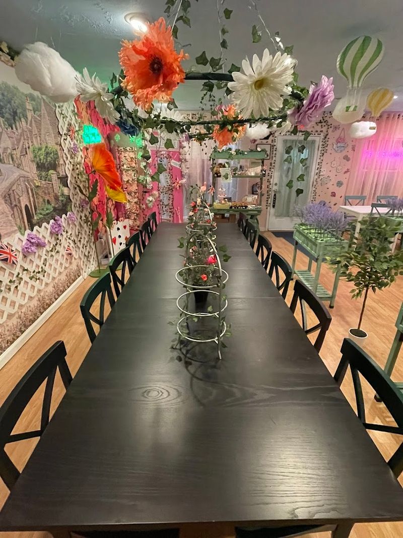 Wallace & Davis Enchanted English Tea Room (Lahaska)