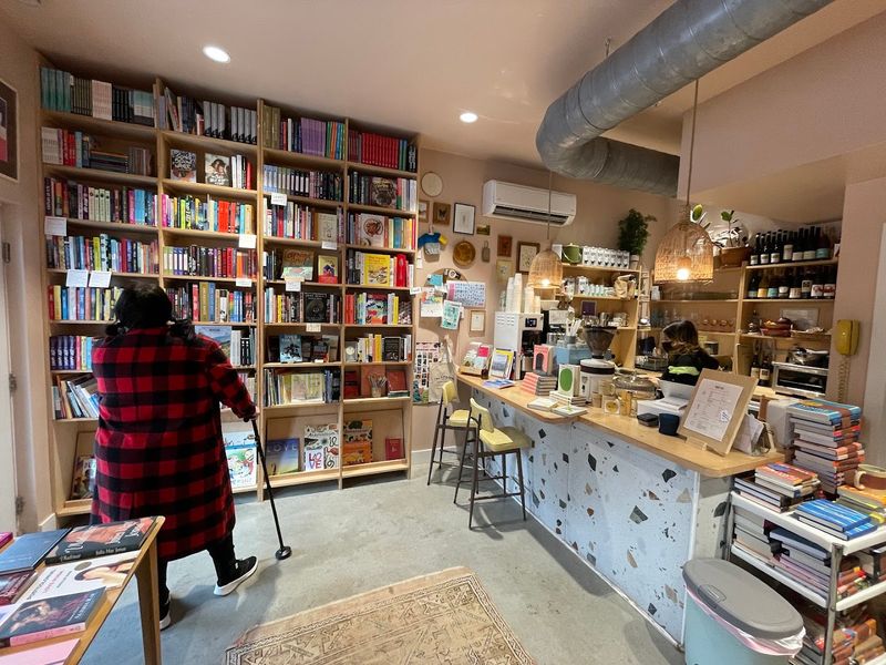 A Neighborhood Gem Built For Unhurried Visits