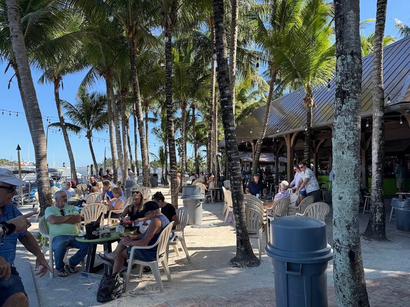 A Tiki Bar Setup That Feels Genuinely Tropical A Tiki Bar Setup That Feels Genuinely Tropical