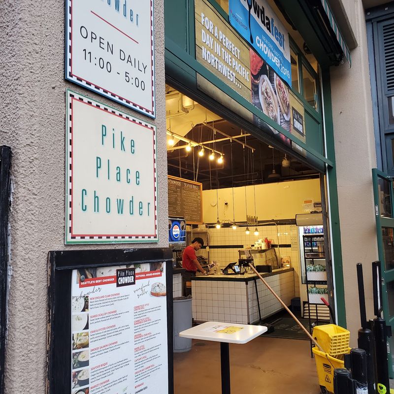 A Tiny Alley Counter With A Very Big Reputation