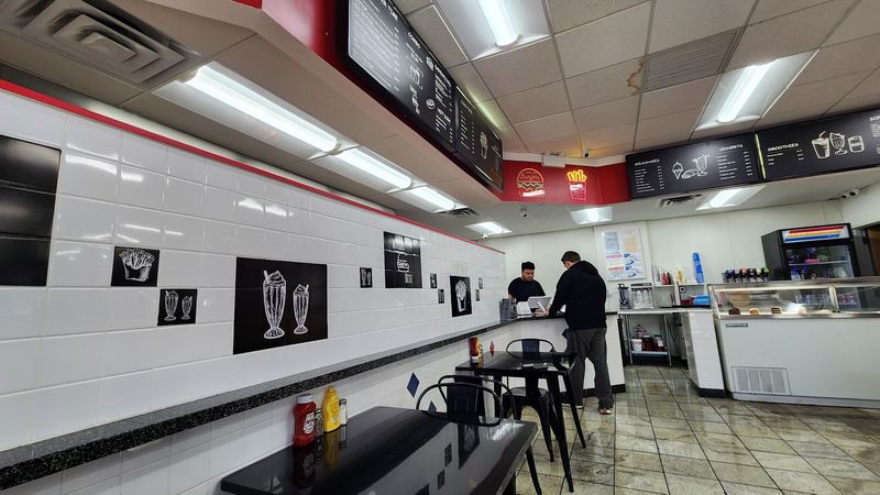 A Tiny Diner By The Pumps