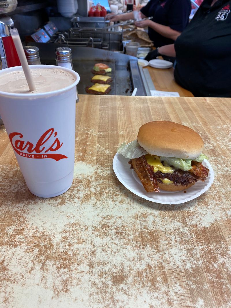 Classic Burgers, No Frills, All Flavor