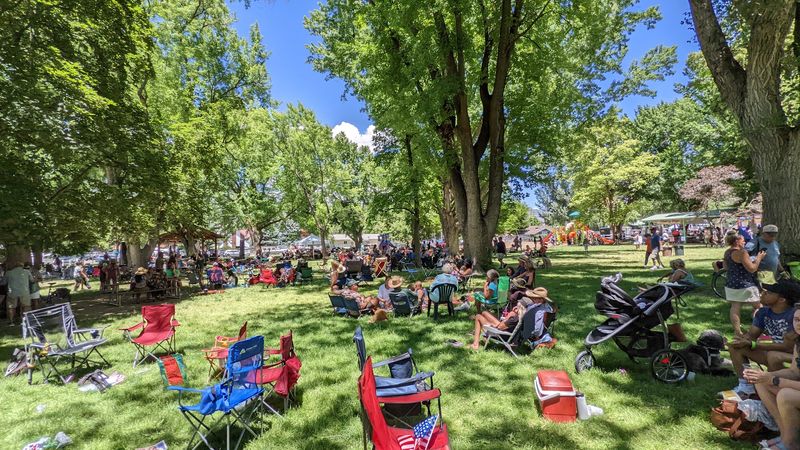 A Town Park Leaves Room For A Breather