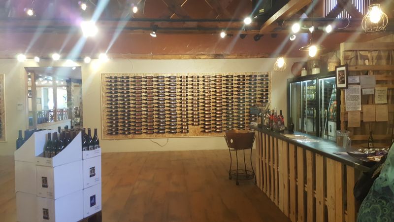 Williams Cellars Tasting Room: The Anchor Inside The AppleShed