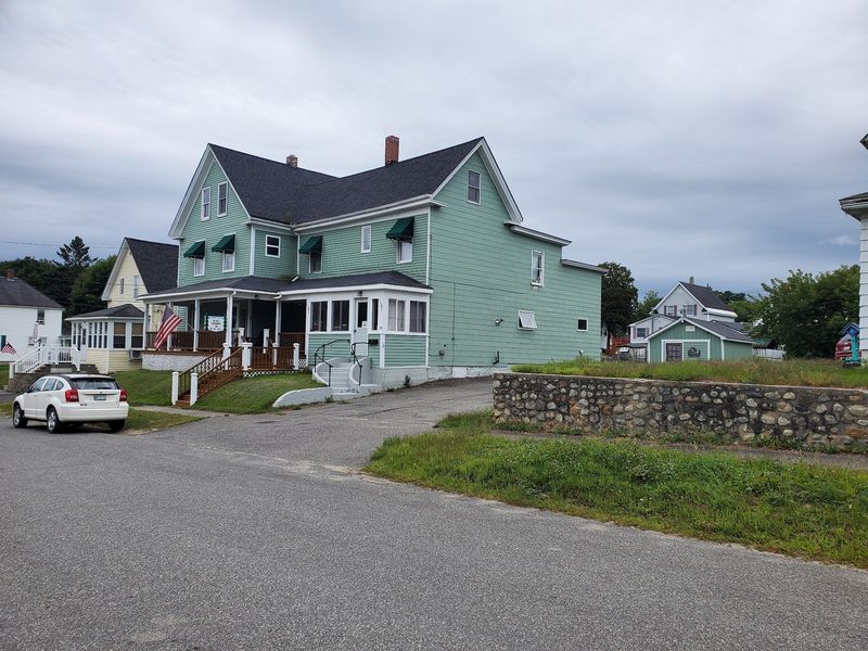 A Town Where Most People Own Their Homes A Town Where Most People Own Their Homes
