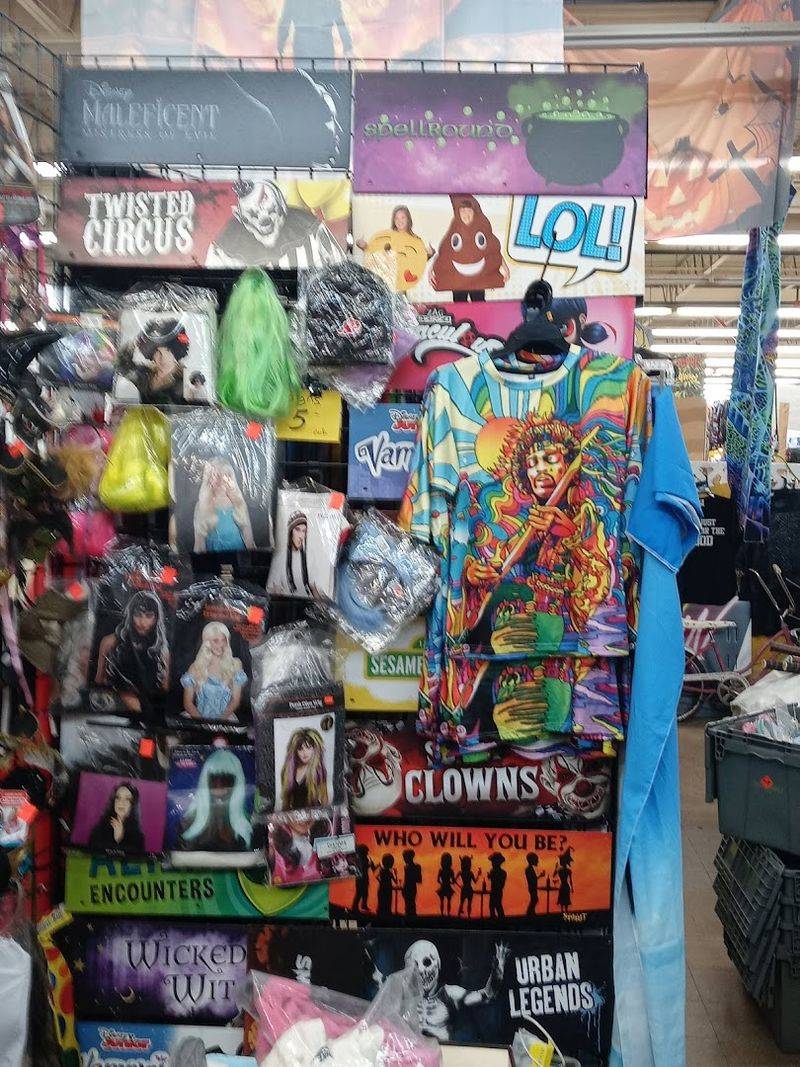 Head To The Right Wall For PMO Distribution