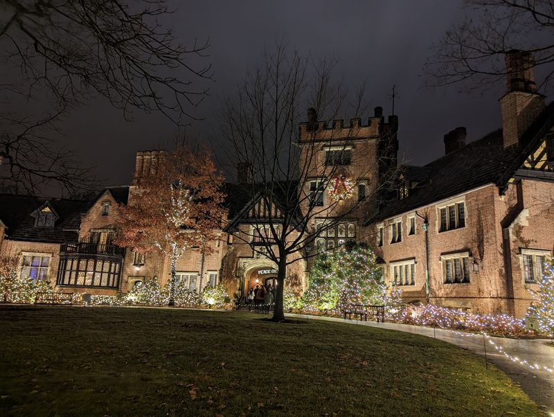 Seasonal Splendor at Deck the Halls