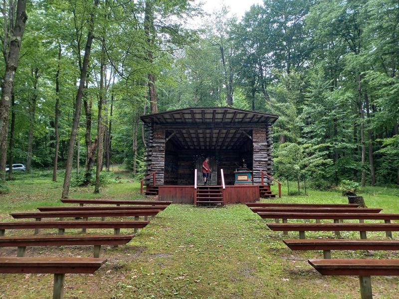 A Volunteer Effort Keeps The Gates Open