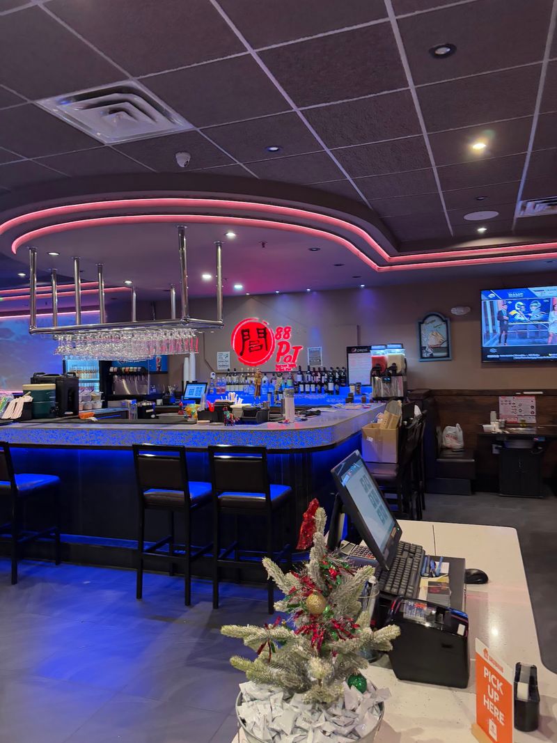 A Warm Atmosphere Built For Groups
