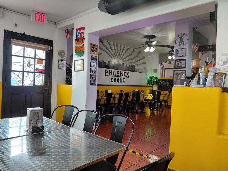 A Warm, Family-Style Atmosphere