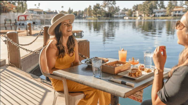 A Waterfront Grill Sitting Right on the Lake