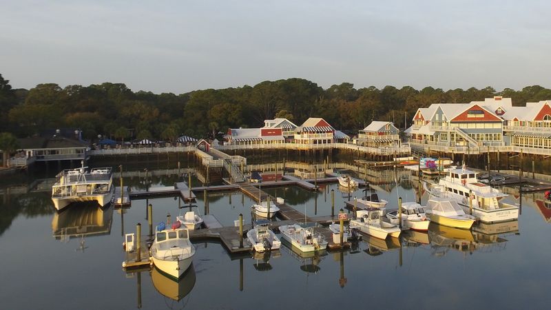 A Waterfront Location That Sets The Scene A Waterfront Location That Sets The Scene