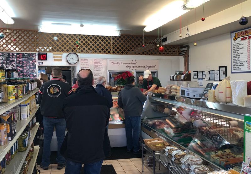 A Welcoming Vibe Regulars Adore