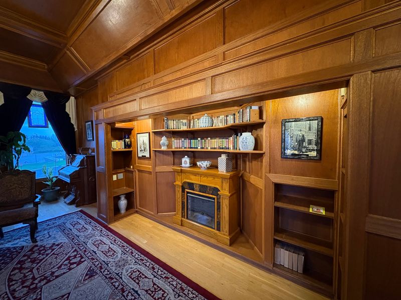 A Wood-Paneled Library Made for Rainy Afternoons