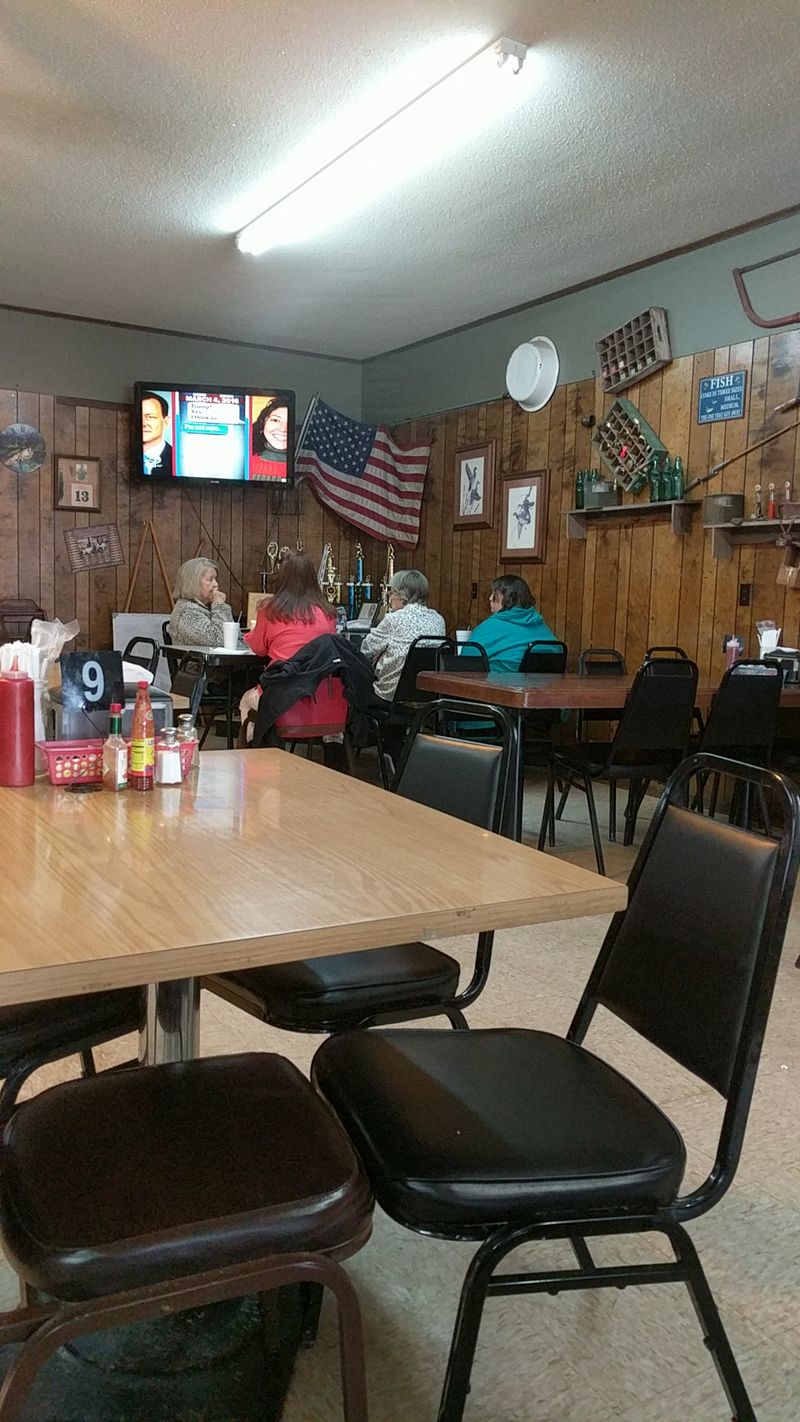 Catfish Shack — DeWitt, AR