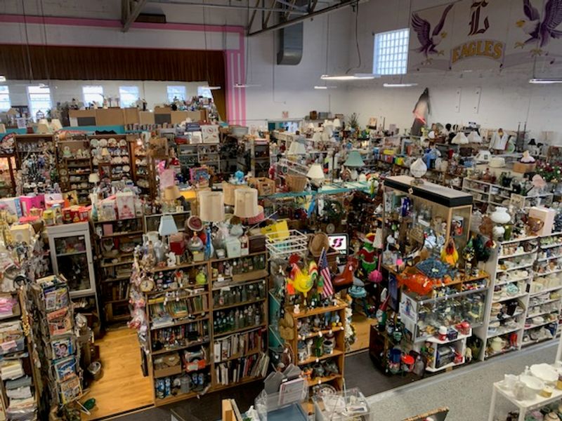 A huge treasure-hunt interior