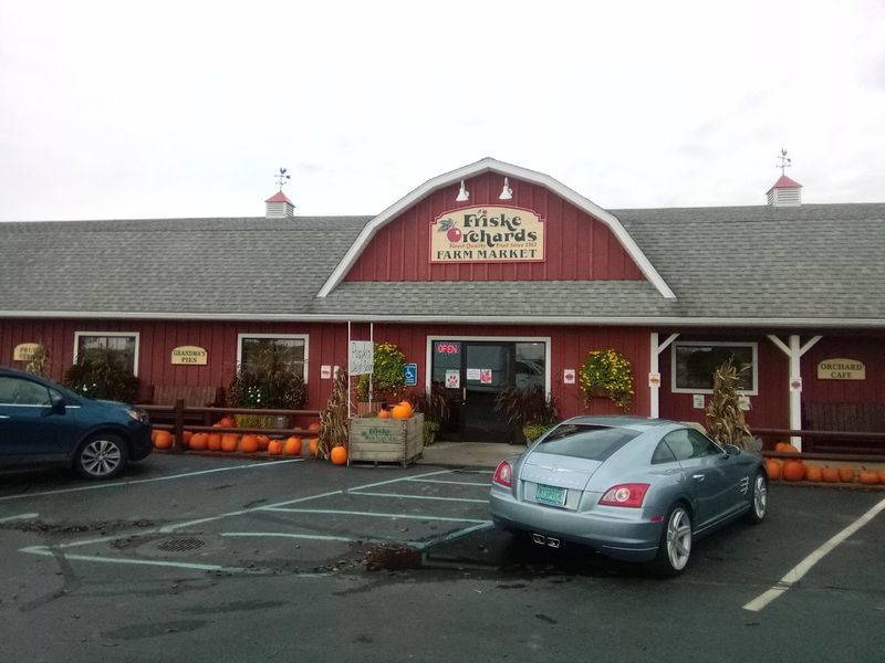 Friske Orchards Farm Market, Ellsworth