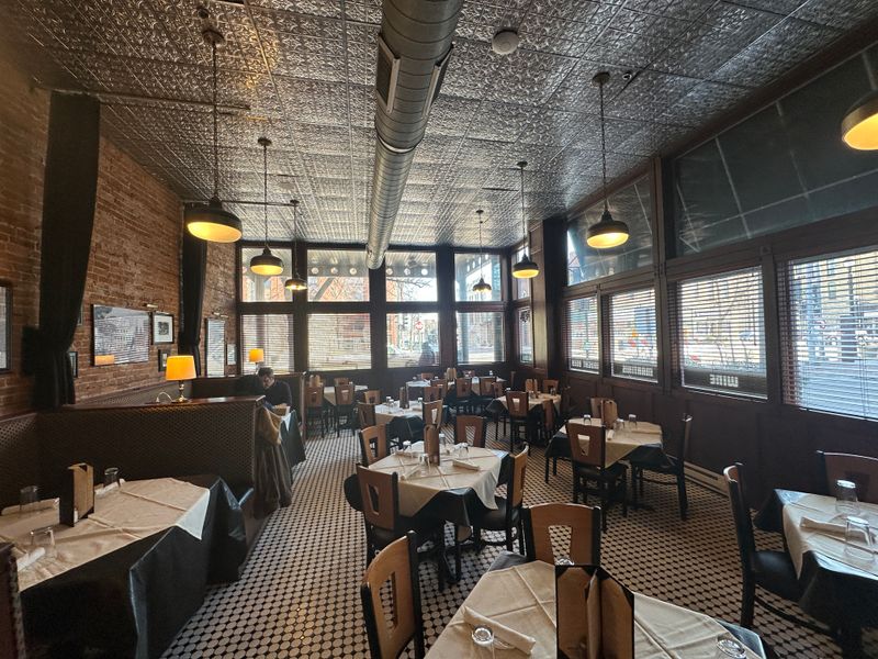 Juliet's Tavern – Joliet