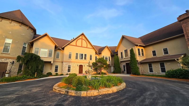 Edge by Goldmoor Inn — Galena, IL