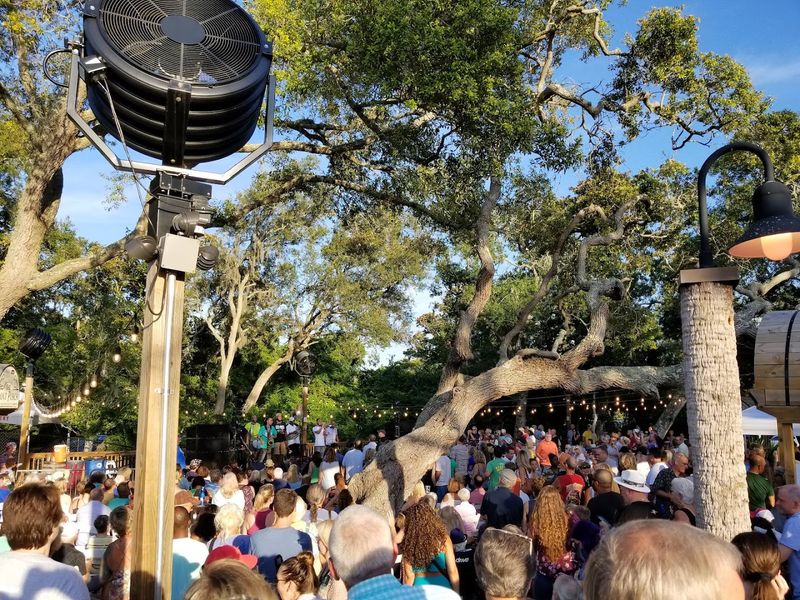 Food and Drink Options That Satisfy