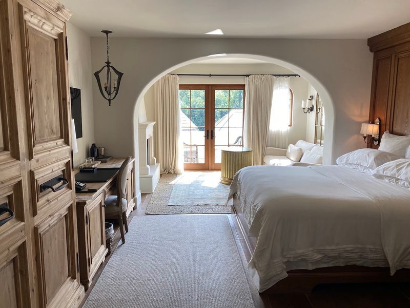 Accommodations And Room Design