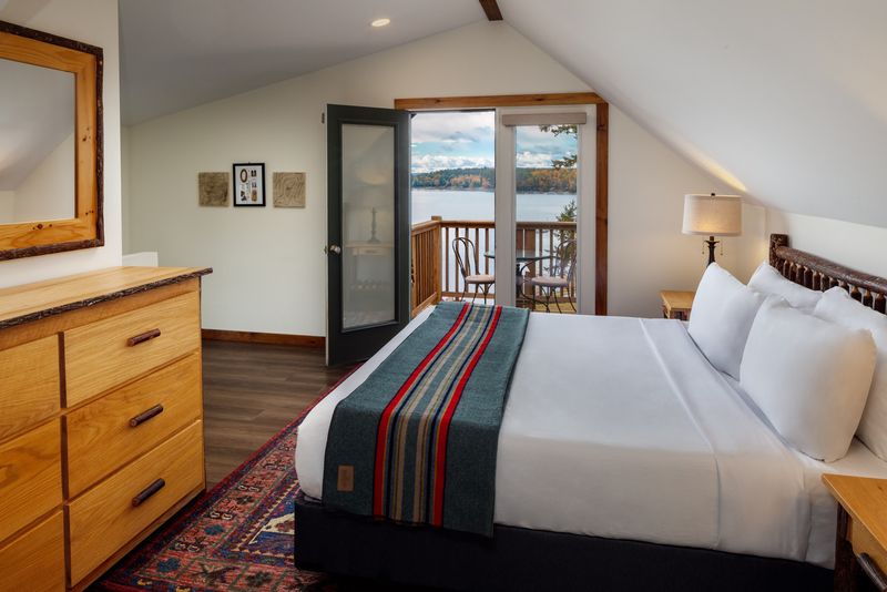 Accommodations That Feel Like A Warm Hug After A Long Drive Accommodations That Feel Like A Warm Hug After A Long Drive