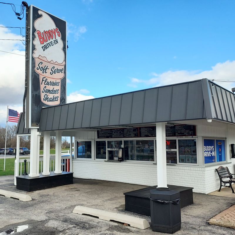 Buddy's Drive-In – Beecher