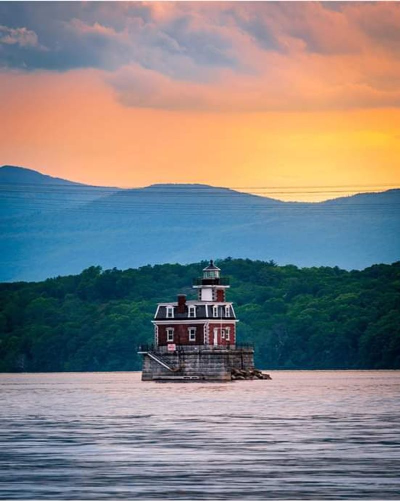 Hudson River Valley (Cold Spring & Hudson)