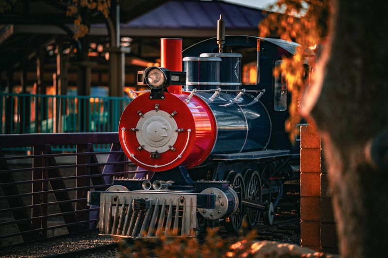 Convenient Location and Operating Hours