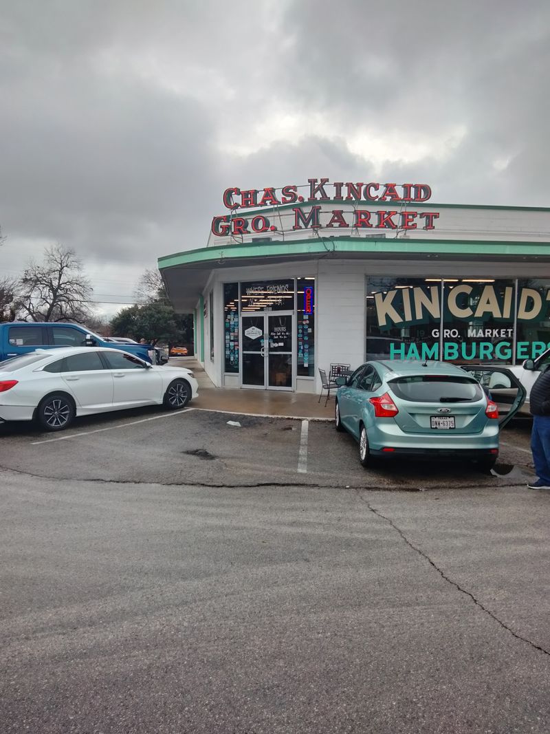 Convenient Location On Camp Bowie Boulevard