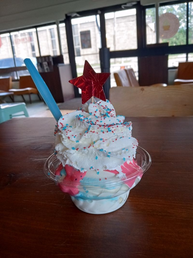 Perfect Location In Downtown Belvidere