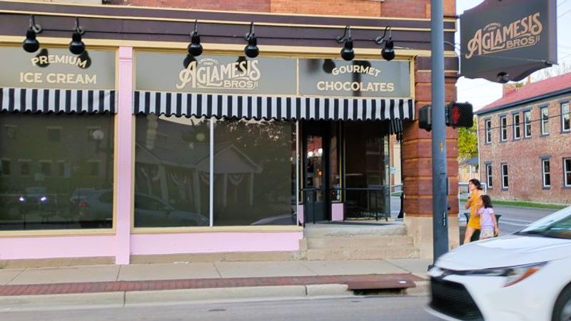 Aglamesis Bros, Hamilton, OH