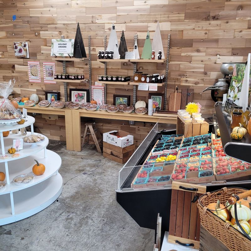 Ahtanum Berry Patch & Bakery, Yakima