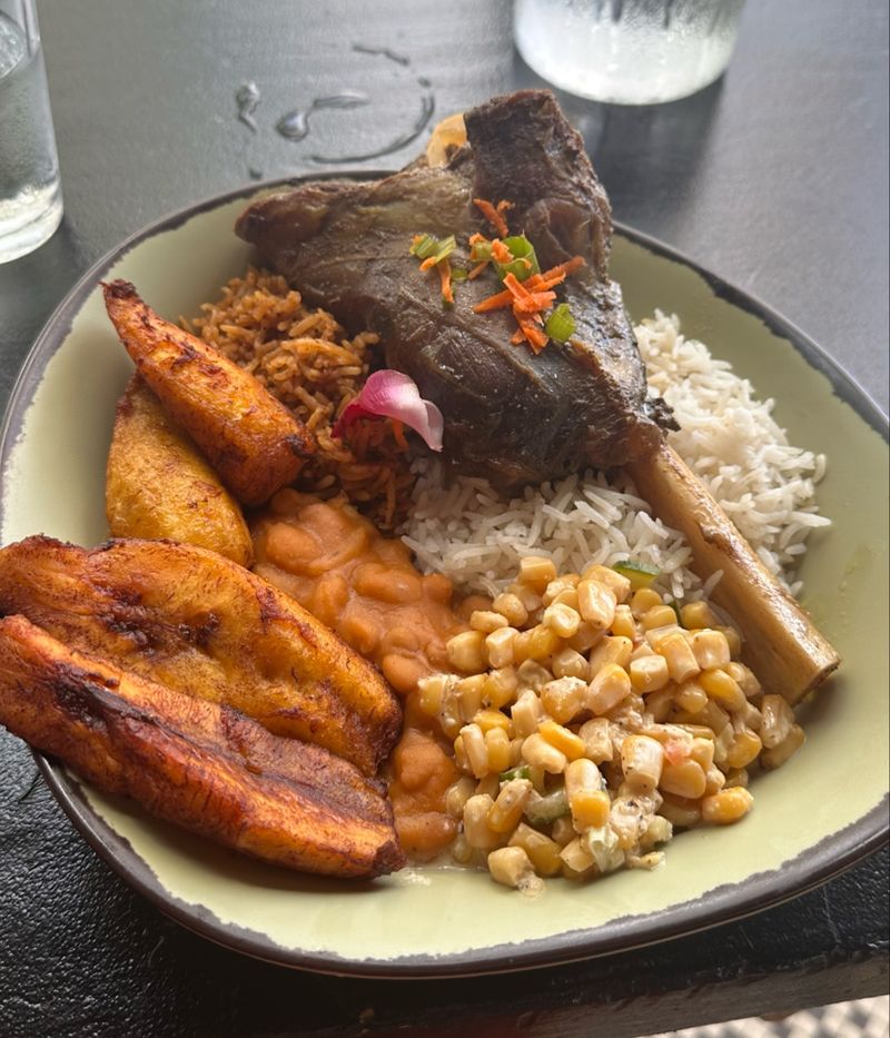 Baobab Fare – Detroit