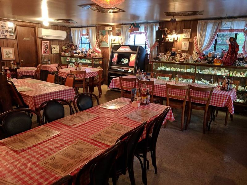 Bar-B-Q Ranch, Harrisonburg