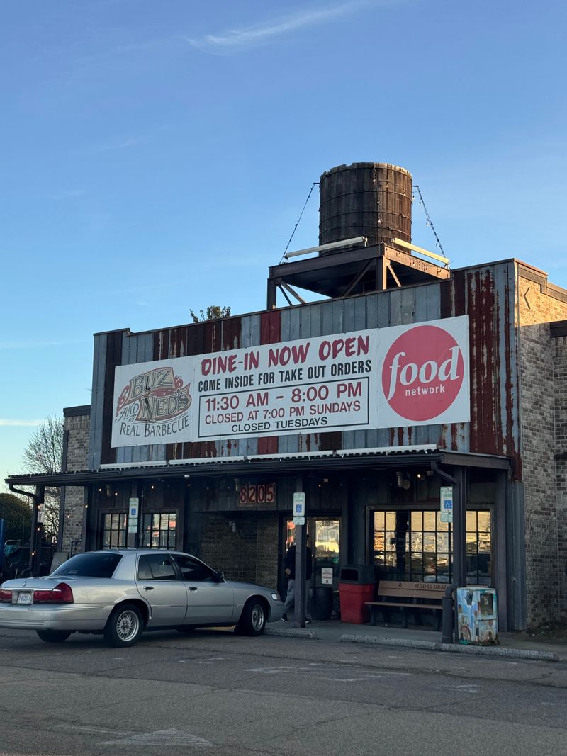 Buz and Ned's Real Barbecue — Richmond, Virginia