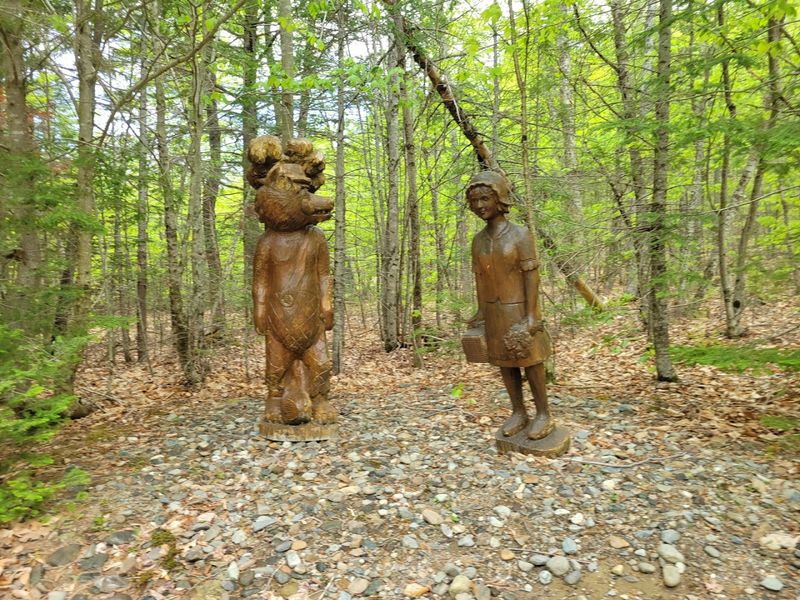 Alexander Art Trail, Alexander Alexander Art Trail, Alexander