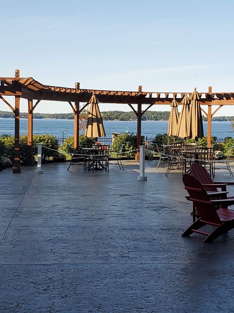 Clayton, The Seaway Grille