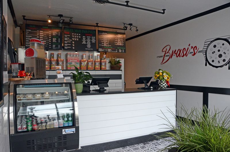 Brasi's Pizzeria, Hinsdale