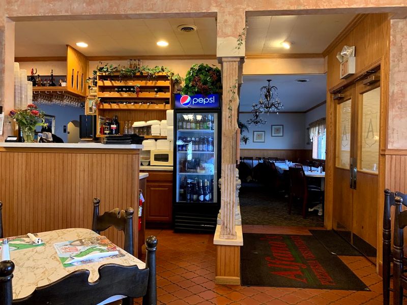 Alfano's Pizzeria & Italian Restaurant, Oregon