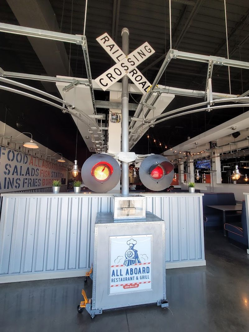 All Aboard Restaurant & Grill, Benton