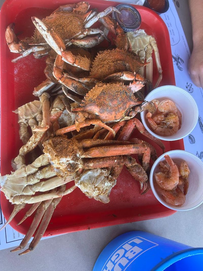 All-You-Can-Eat Crab Legs: The Main Event