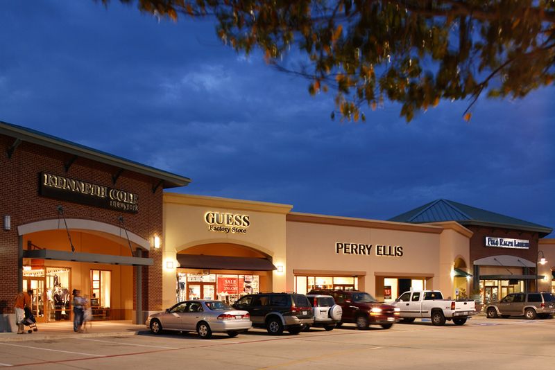 Allen Premium Outlets Allen Premium Outlets