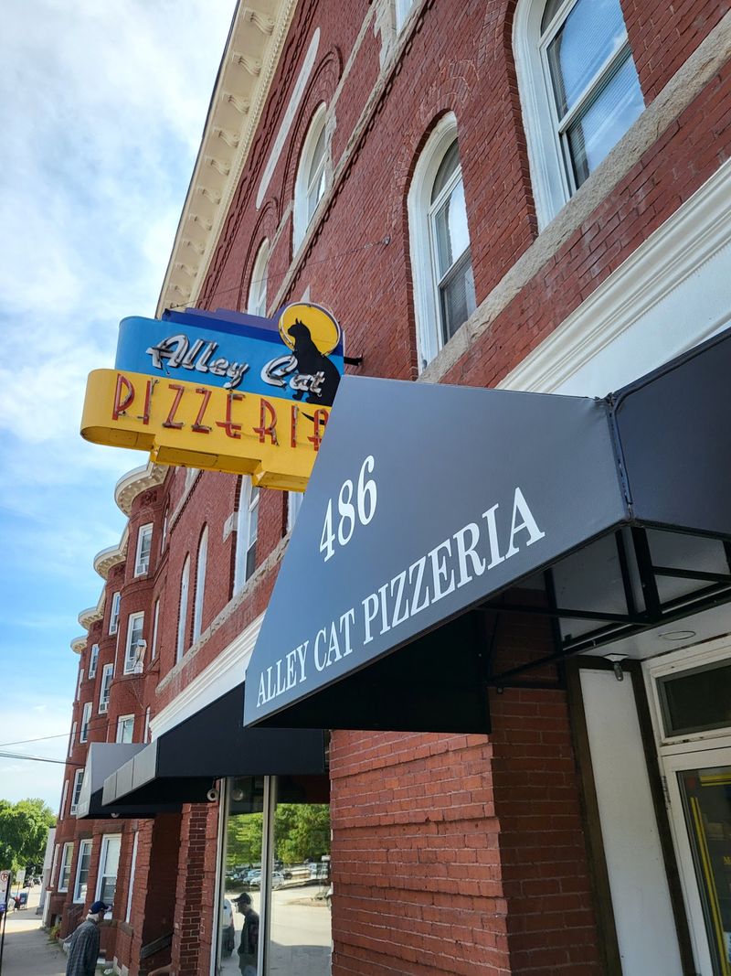 Alley Cat Pizzeria