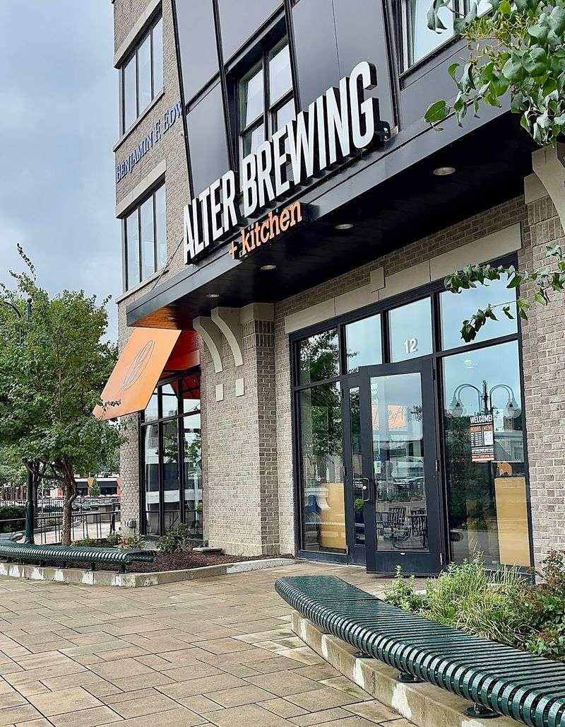 Alter Brewing + Kitchen