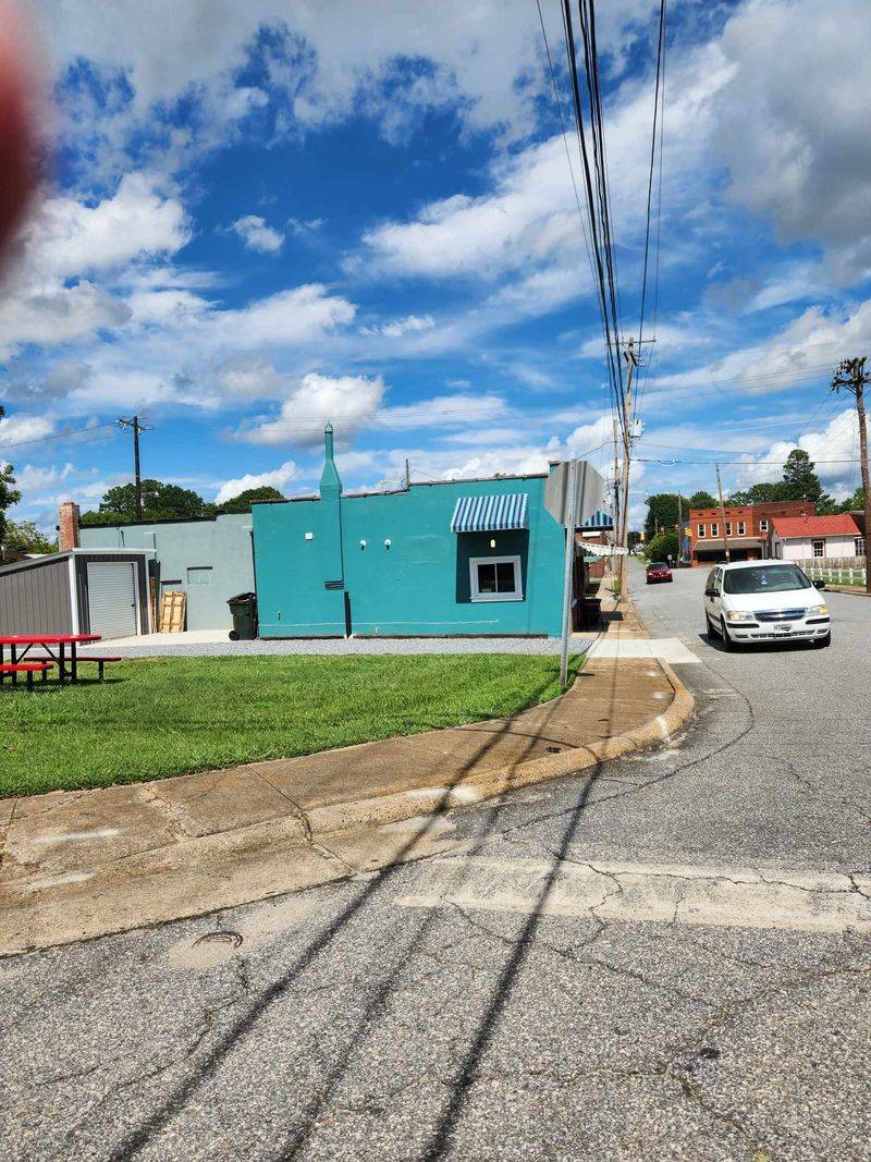 Pete's Fish Box — Cherryville, North Carolina