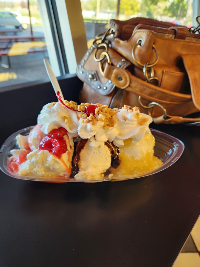 Sweets and Treats: Sundaes, Splits, and Mix-ins